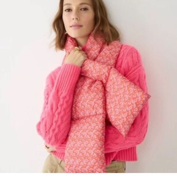 J Crew Puffer pull-through scarf with PrimaLoft® in Liberty® fabrics